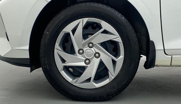2021 Hyundai NEW I20 MAGNA 1.5 MT, Diesel, Manual, 20,386 km, Left Front Wheel
