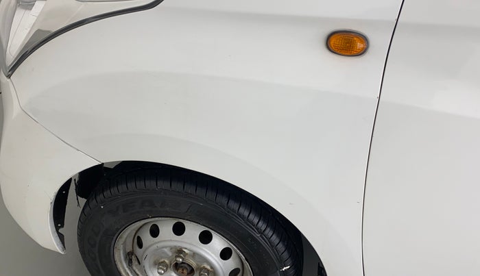 2017 Hyundai Eon ERA +, CNG, Manual, 46,805 km, Left fender - Slightly dented
