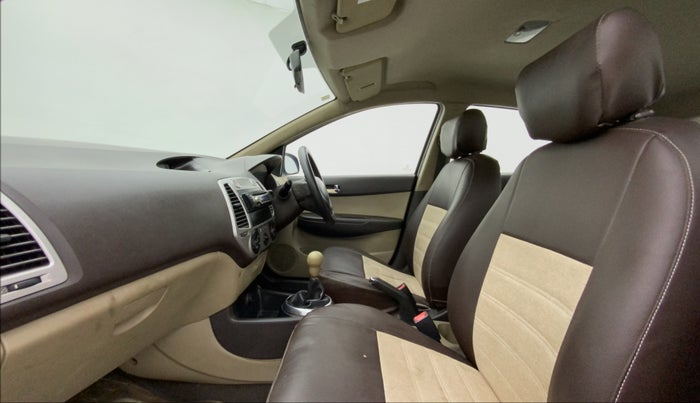 2010 Hyundai i20 ERA 1.2, Petrol, Manual, 80,496 km, Right Side Front Door Cabin