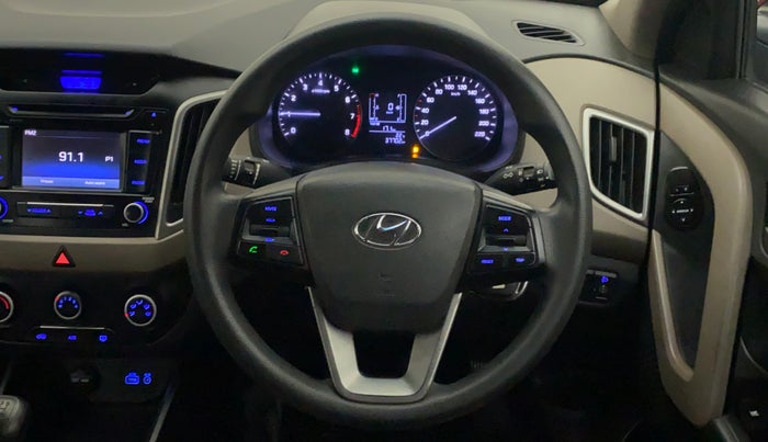 2016 Hyundai Creta S 1.6 PETROL, CNG, Manual, 37,702 km, Steering Wheel Close Up