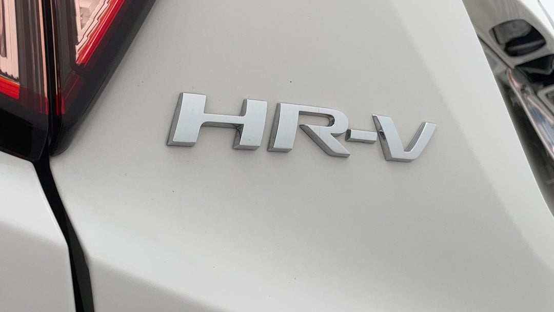2016 Honda HR-V Vti, Automatic, 41897 km, Badge (Boot Left Side)