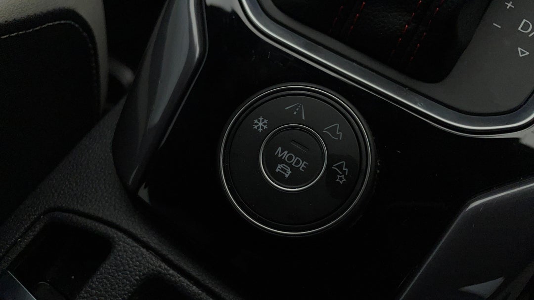 2021 Volkswagen T-roc 140tsi Sport, Automatic, 60578 km, Utility Switches/Buttons