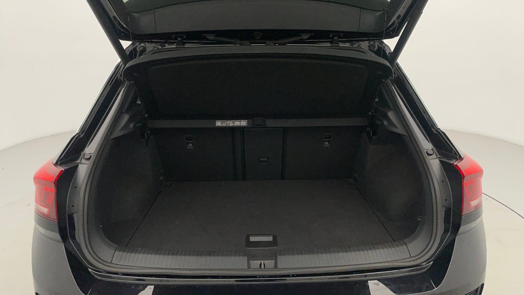 2021 Volkswagen T-roc 140tsi Sport, Automatic, 60578 km, Boot Inside View