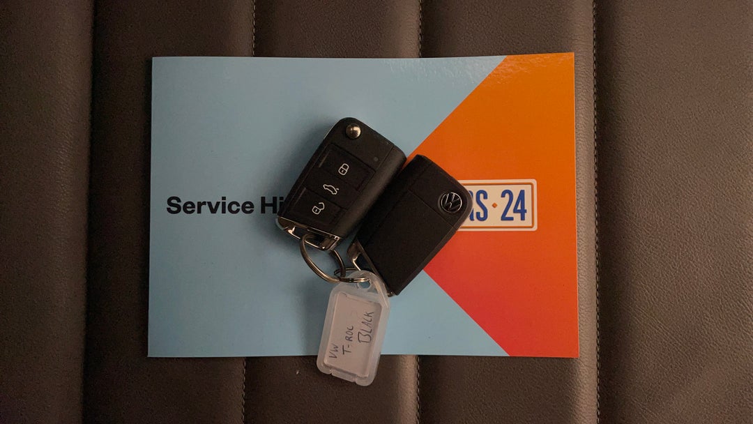 2021 Volkswagen T-roc 140tsi Sport, Automatic, 60578 km, Key Close-up