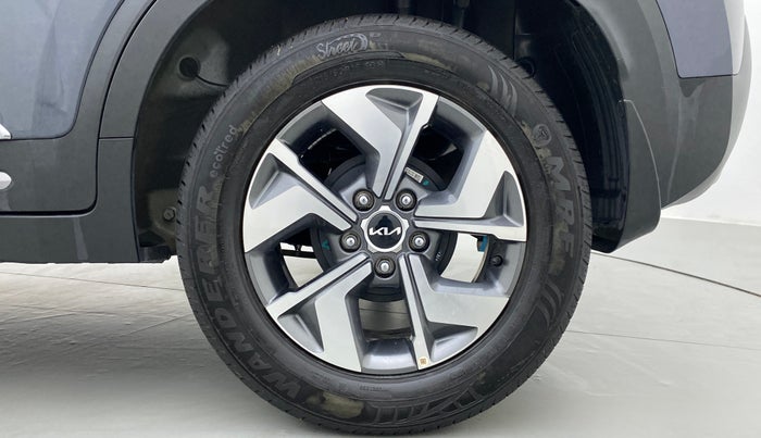 2022 KIA SONET HTX 1.5 DIESEL, Diesel, Manual, 7,970 km, Left Rear Wheel
