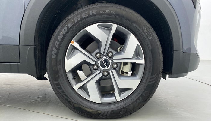 2022 KIA SONET HTX 1.5 DIESEL, Diesel, Manual, 7,970 km, Right Front Wheel