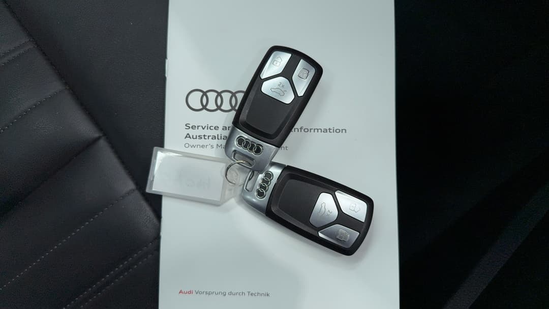 2021 Audi Q5 40 Tdi Quattro Launch Ed Mhev, Automatic, 71979 km, Key Close-up