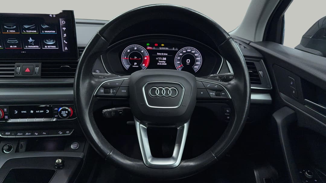 2021 Audi Q5 40 Tdi Quattro Launch Ed Mhev, Automatic, 71979 km, Steering Wheel Close-up