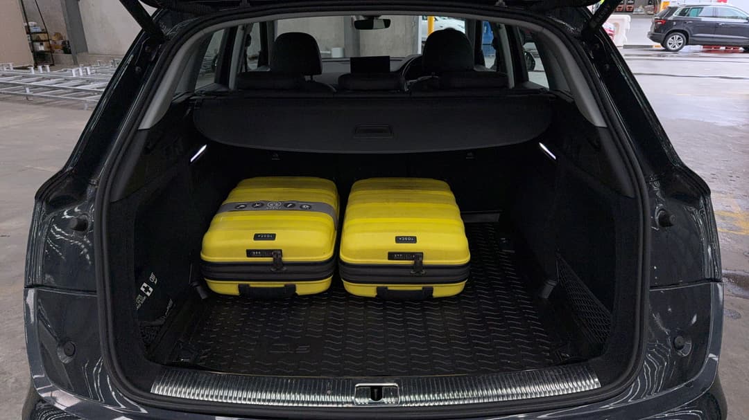 2021 Audi Q5 40 Tdi Quattro Launch Ed Mhev, Automatic, 71979 km, Boot Inside View with Luggage