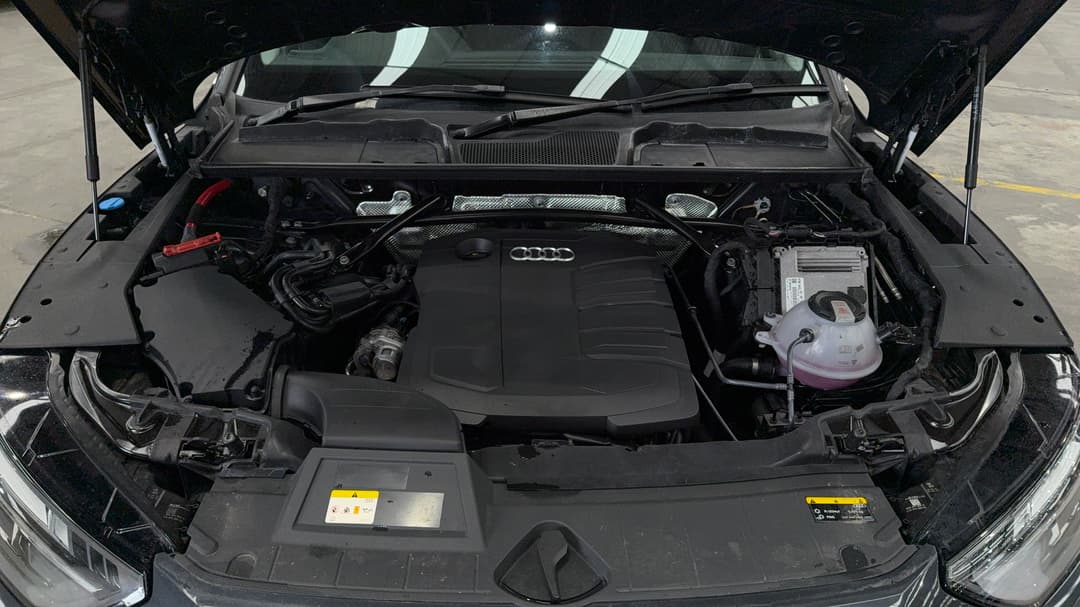 2021 Audi Q5 40 Tdi Quattro Launch Ed Mhev, Automatic, 71979 km, Open Bonnet (Engine)