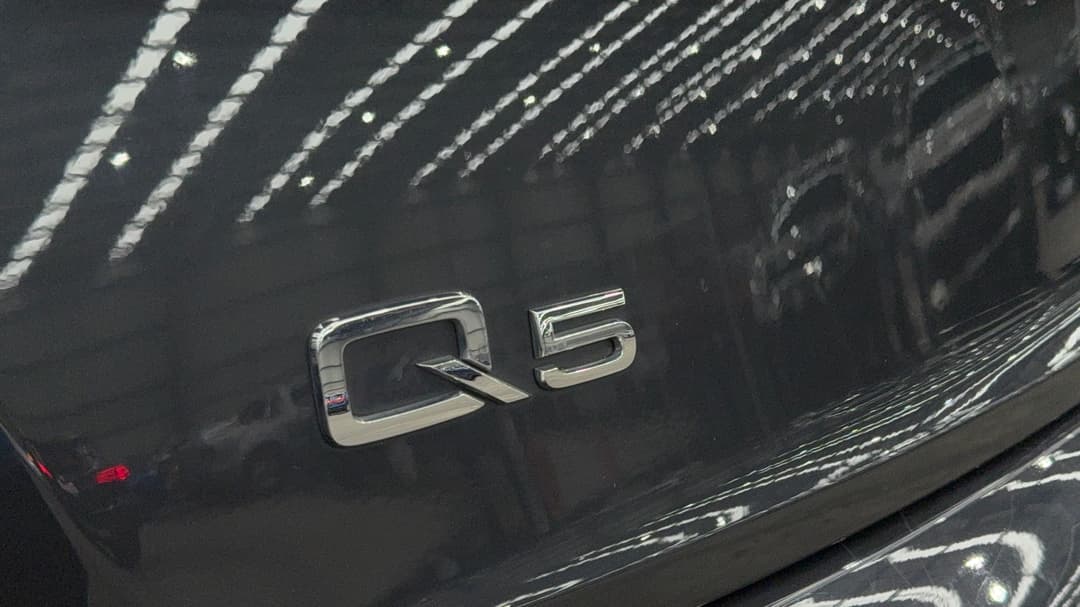 2021 Audi Q5 40 Tdi Quattro Launch Ed Mhev, Automatic, 71979 km, Badge (Boot Left Side)