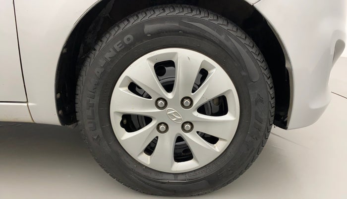 2011 Hyundai i10 MAGNA 1.2, Petrol, Manual, 66,818 km, Right Front Wheel