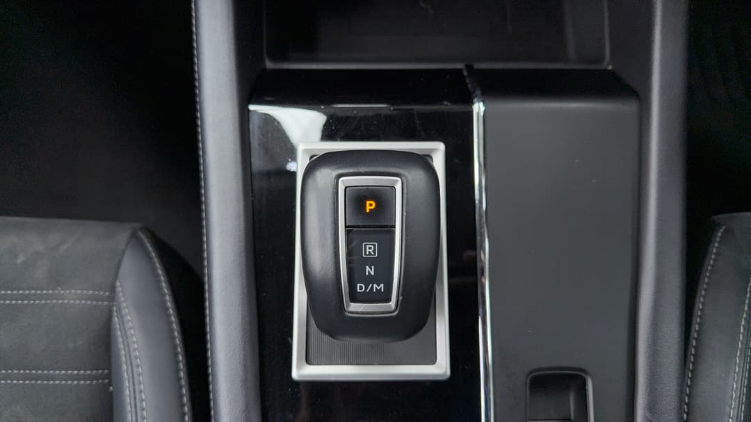 2022 Mitsubishi Outlander Aspire 7 Seat (2WD), Automatic, 78881 km, Gear Lever 