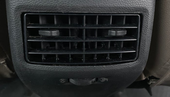 2017 Hyundai Elite i20 SPORTZ 1.2, Petrol, Manual, 38,021 km, Rear AC Vents