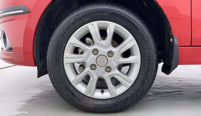 2018 Tata Tiago XZ 1.2 REVOTRON, Petrol, Manual, 6,413 km, Left Front Wheel
