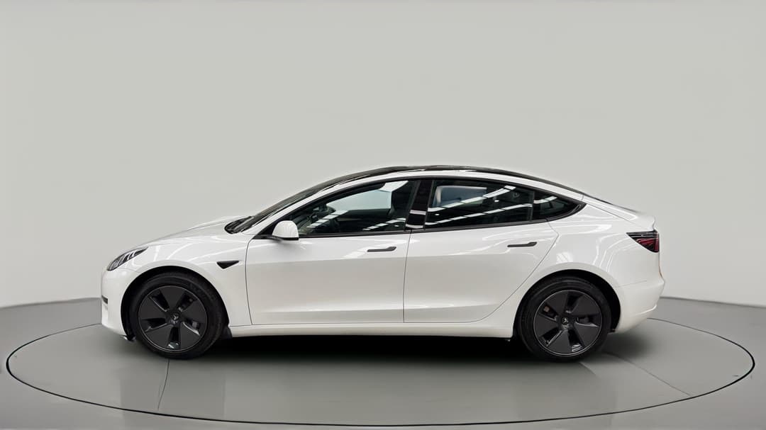 2023 Tesla Model 3 Rear-wheel Drive, Automatic, 47505 km, Left Side View