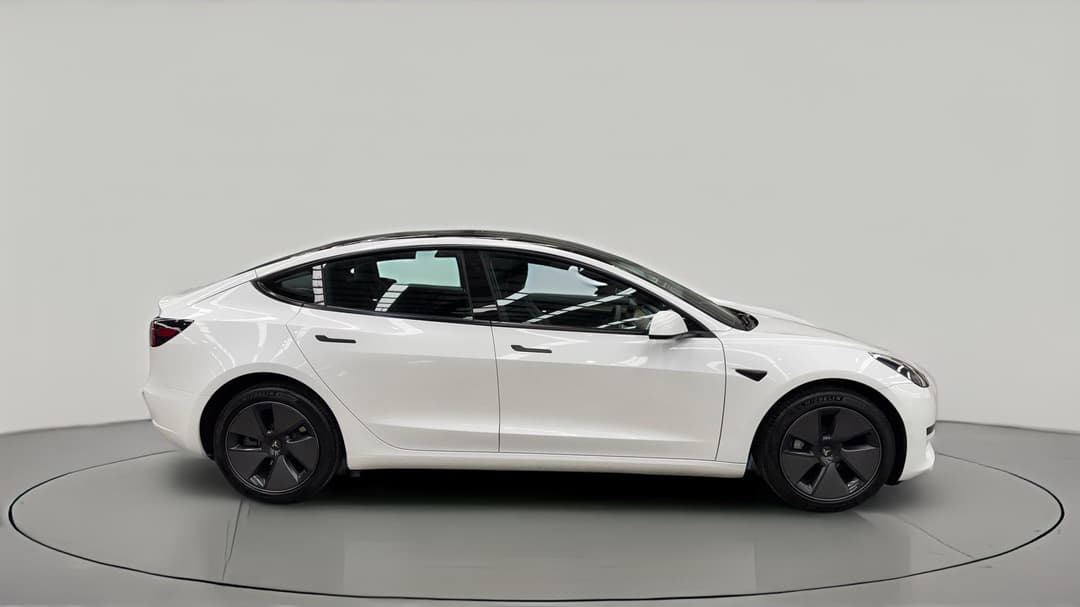 2023 Tesla Model 3 Rear-wheel Drive, Automatic, 47505 km, Right Side View