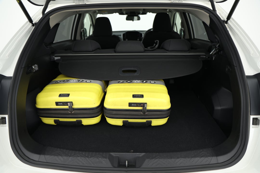 2024 Subaru Crosstrek AWD 2.0l, Automatic, 26437 km, Boot Inside View with Luggage
