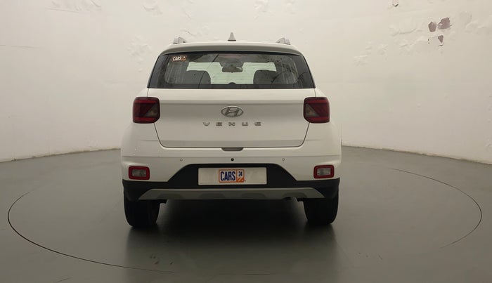 2022 Hyundai VENUE S 1.2, Petrol, Manual, 12,595 km, Back/Rear