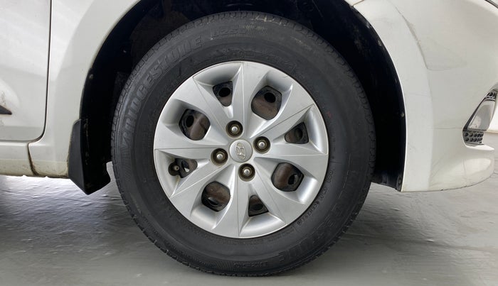 2014 Hyundai Elite i20 SPORTZ 1.2, Petrol, Manual, 76,861 km, Right Front Wheel