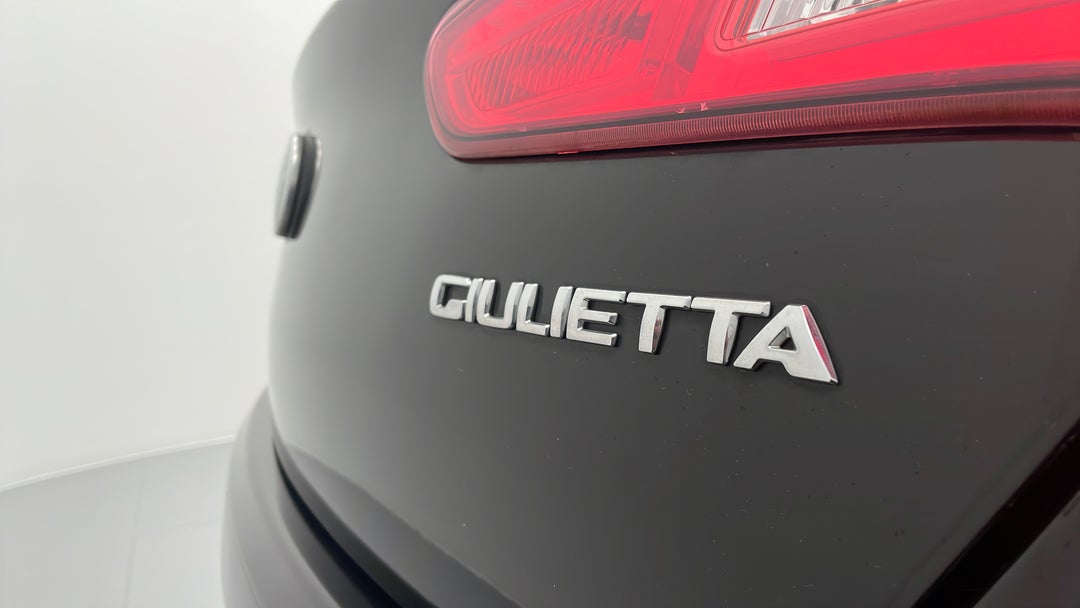 Badge (Boot Right Side)