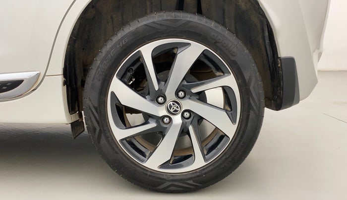 2022 Toyota Glanza V, Petrol, Manual, 12,971 km, Left Rear Wheel