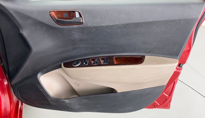 2017 Hyundai Grand i10 MAGNA 1.2 VTVT, Petrol, Manual, 16,163 km, Driver Side Door Panels Control