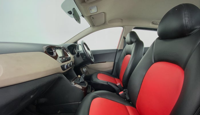 2017 Hyundai Grand i10 MAGNA 1.2 VTVT, Petrol, Manual, 16,163 km, Right Side Front Door Cabin