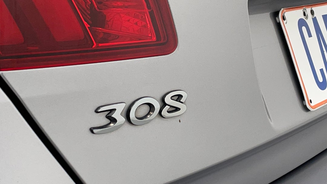 Badge (Boot Left Side)