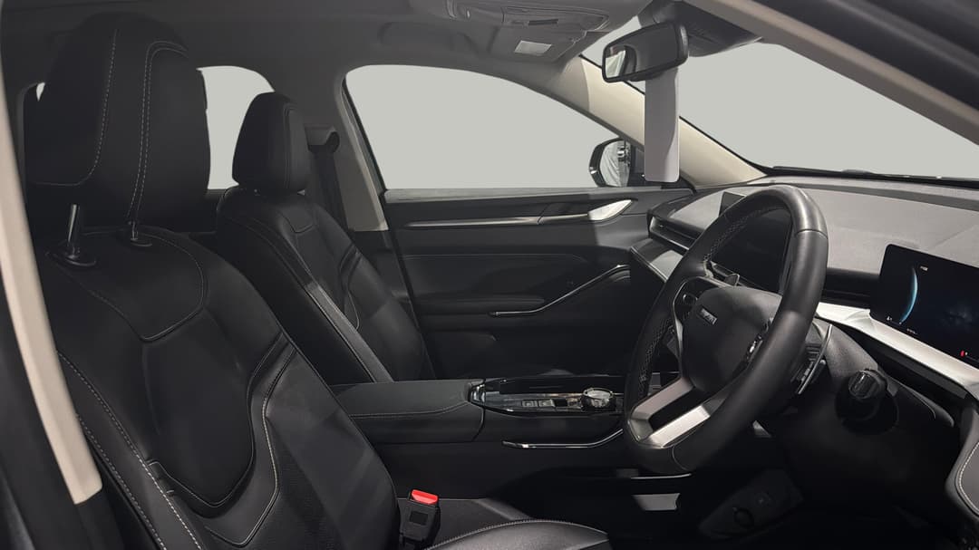 2022 GWM Haval H6 Ultra AWD, Automatic, 61313 km, Right Side Front Door Cabin View
