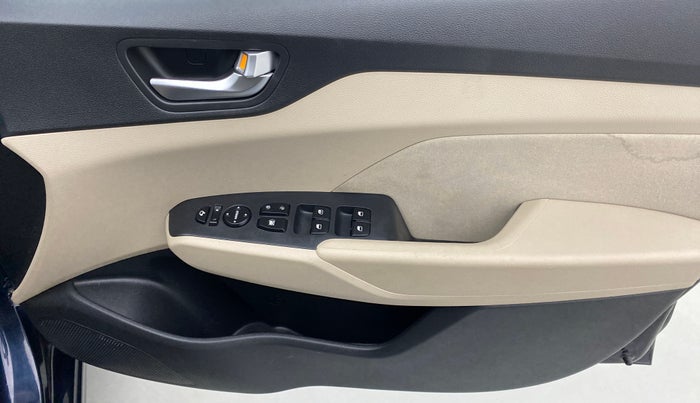 2021 Hyundai Verna SX 1.5 CRDI, Diesel, Manual, 28,834 km, Driver Side Door Panels Control