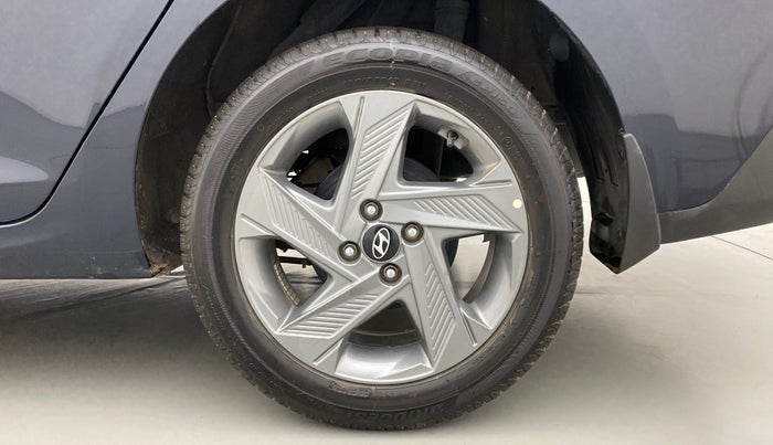 2021 Hyundai Verna SX 1.5 CRDI, Diesel, Manual, 28,834 km, Left Rear Wheel
