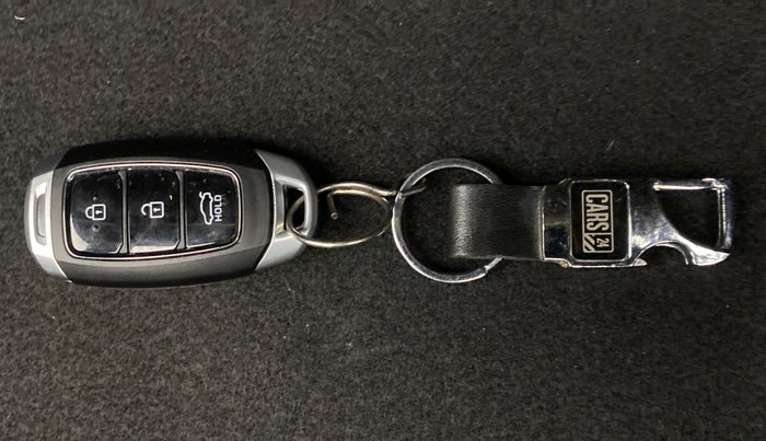2021 Hyundai Verna SX 1.5 CRDI, Diesel, Manual, 28,834 km, Key Close Up