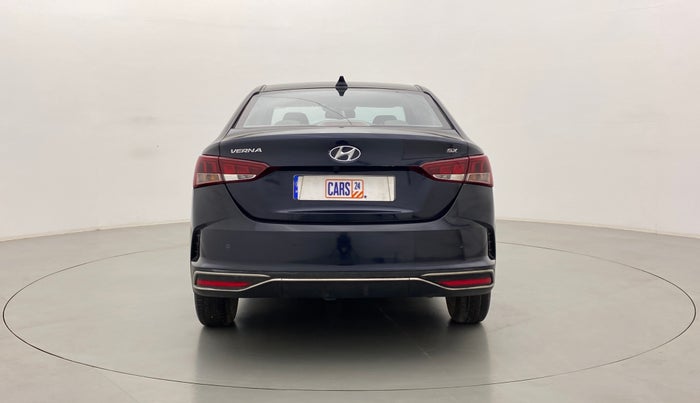 2021 Hyundai Verna SX 1.5 CRDI, Diesel, Manual, 28,834 km, Back/Rear