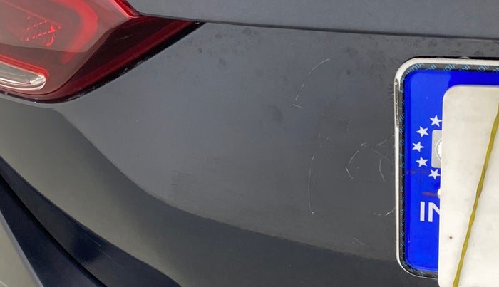 2021 Hyundai Verna SX 1.5 CRDI, Diesel, Manual, 28,834 km, Dicky (Boot door) - Minor scratches