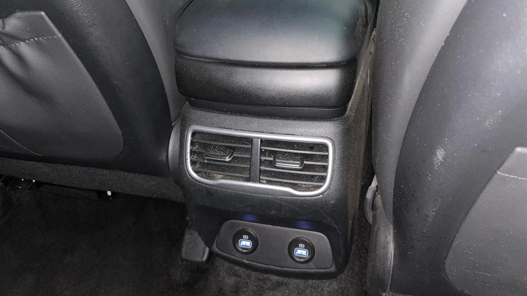 2023 Hyundai Santa Fe Highlander Hev (7 Seat), Automatic, 47371 km, Rear A/C Vent