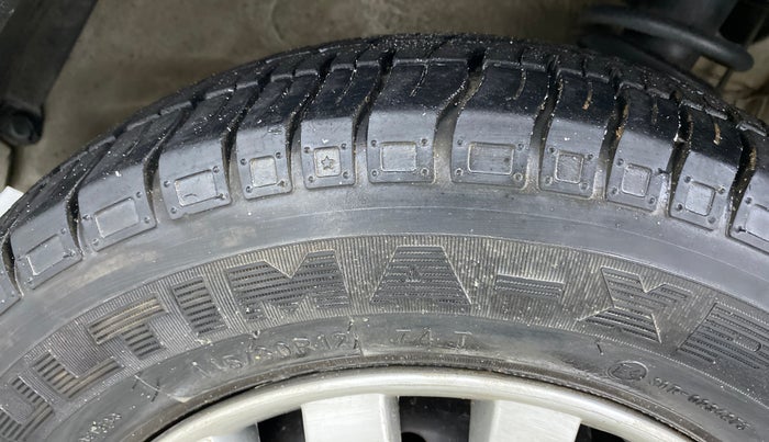 2019 Maruti Alto 800 LXI, Petrol, Manual, 12,196 km, Left Front Tyre Tread