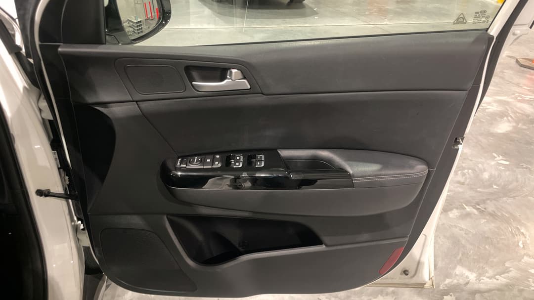 2017 Kia Sportage Gt-line (AWD), Automatic, 118261 km, Speaker View