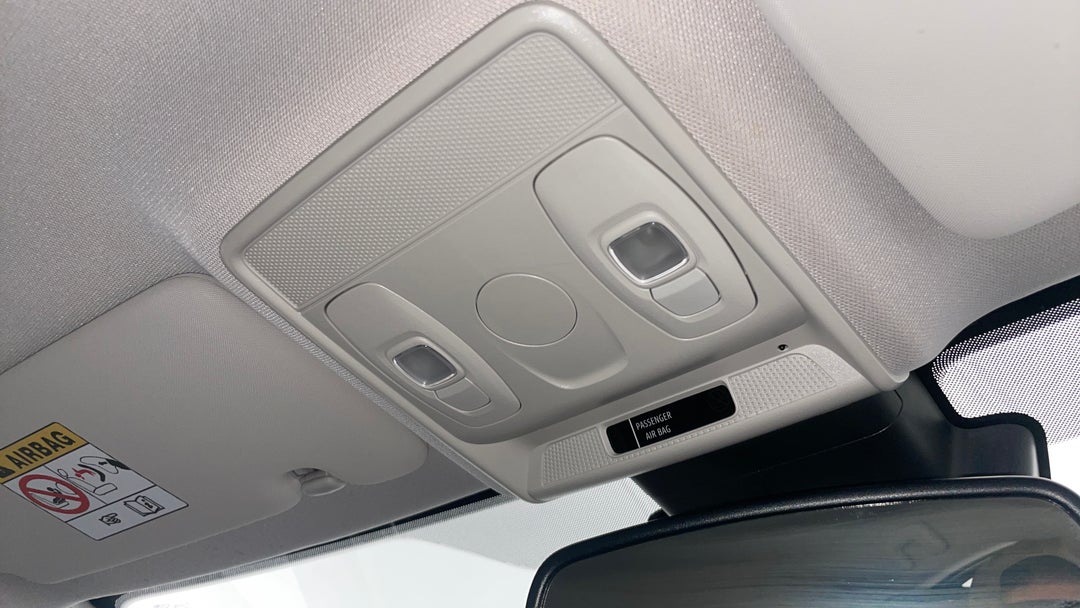 On-Roof Controls/Sunglass holder