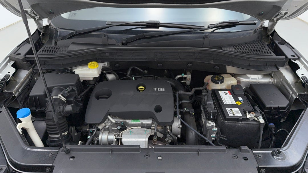 Open Bonnet (Engine)