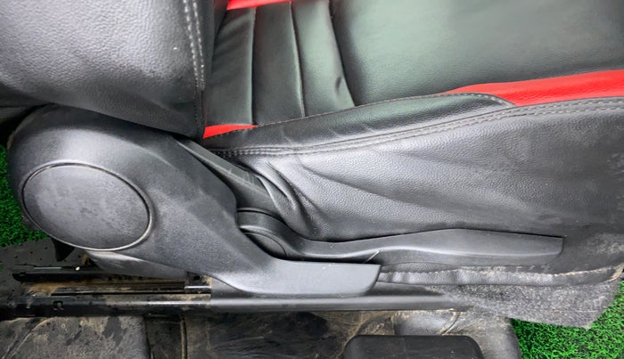 2019 Maruti Baleno ZETA PETROL 1.2, Petrol, Manual, 56,769 km, Driver Side Adjustment Panel