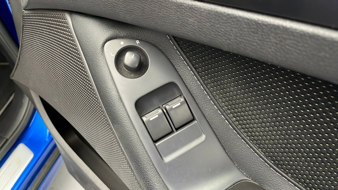 Drivers Side Door Panel Controls