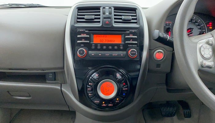 2014 Nissan Micra XV CVT, Petrol, Automatic, 27,647 km, Air Conditioner