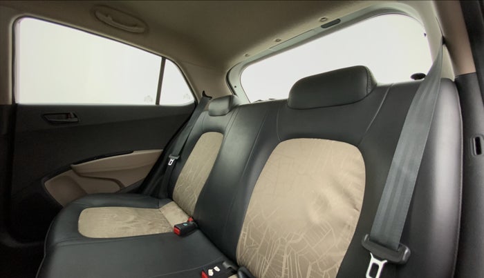 2014 Hyundai Grand i10 MAGNA 1.1 CRDI, Diesel, Manual, 65,056 km, Right Side Rear Door Cabin