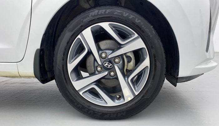 2020 Hyundai AURA SX+ AT 1.2CRDI, Diesel, Automatic, 12,495 km, Right Front Wheel