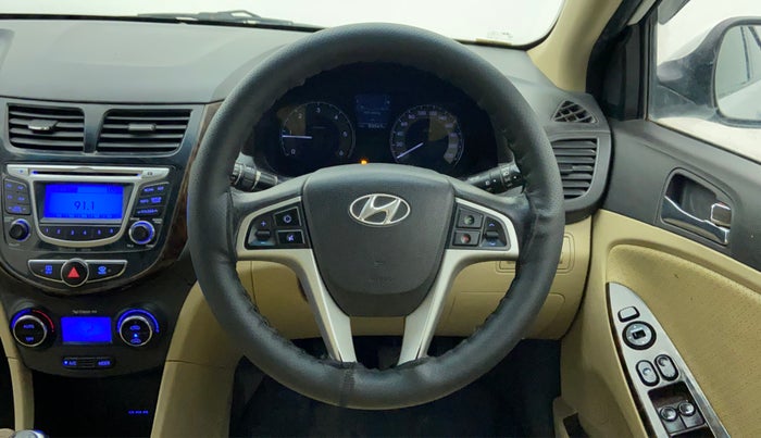2014 Hyundai Verna FLUIDIC 1.6 SX CRDI OPT, Diesel, Manual, 82,156 km, Steering Wheel Close Up