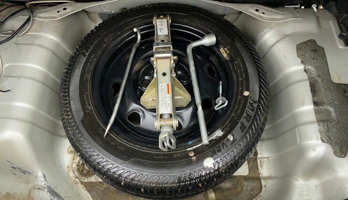 2018 Maruti Alto K10 VXI P, Petrol, Manual, 37,184 km, Spare Tyre