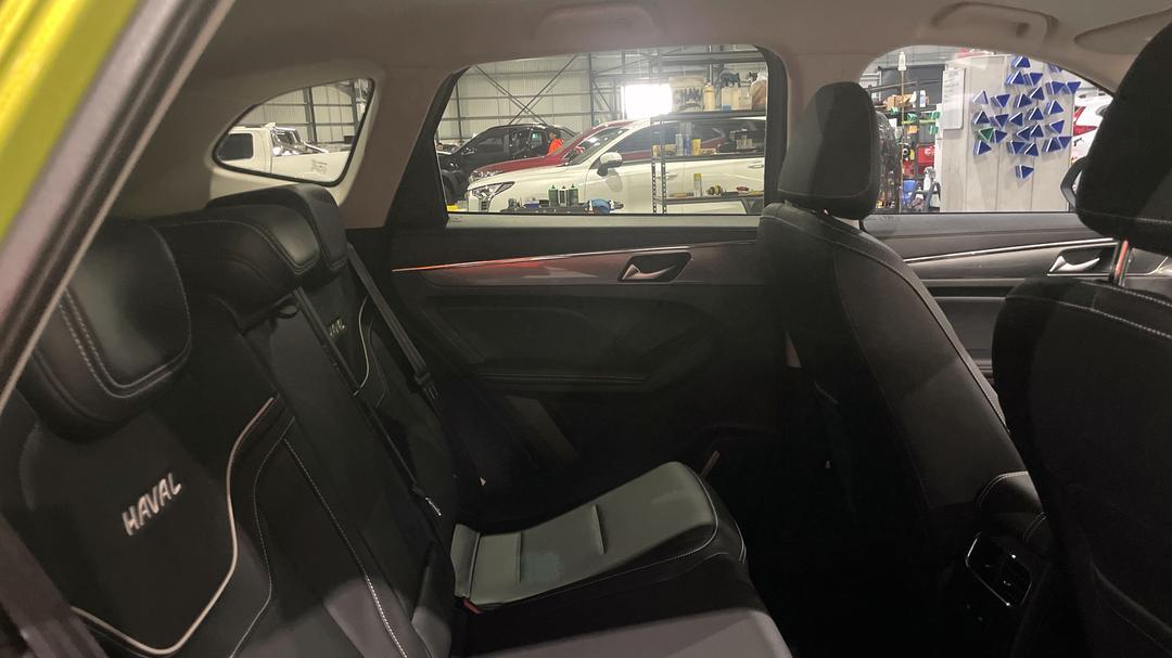 2022 GWM Haval Jolion Lux, Automatic, 46982 km, Right Side Rear Door Cabin View