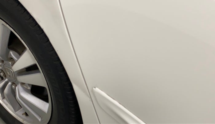 2011 Honda Accord 2.4L I-VTEC MT, Petrol, Manual, 99,882 km, Right rear door - Slightly dented