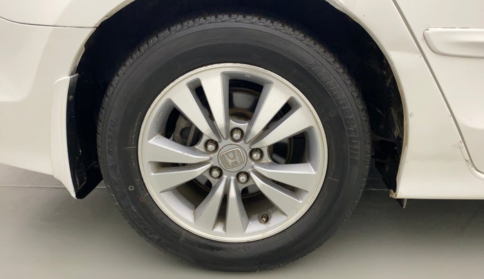 2011 Honda Accord 2.4L I-VTEC MT, Petrol, Manual, 99,882 km, Right Rear Wheel